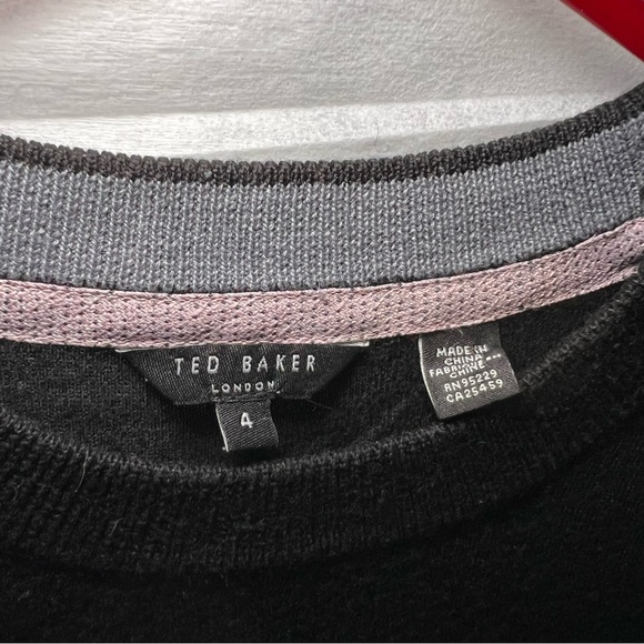 Ted Baker London Sweater Men’s Gray Black Color Block Stripes Wool Blend size 4 - Picture 3 of 9